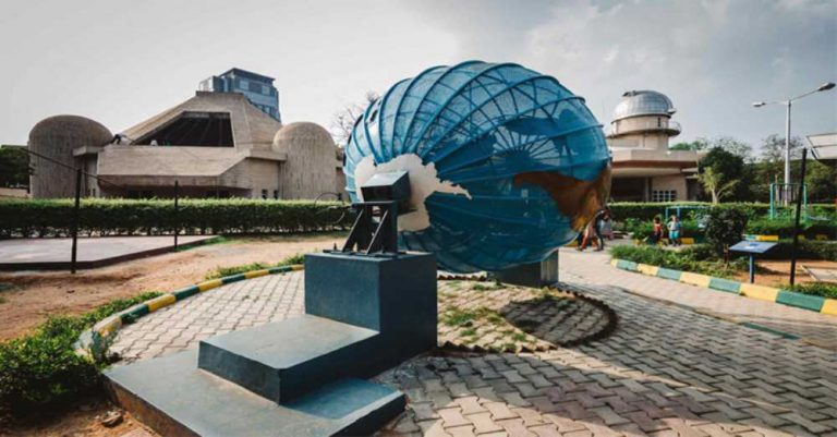 Nehru Planetarium Delhi: Timings, Ticket Price, Parking and Nearest Metro Station 6 Insights and Valuable Tips for a Memorable Visit