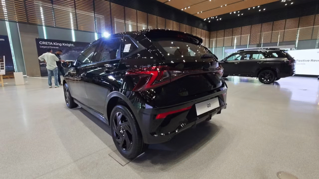 Hyundai i20 Knight: Unleash the Dark Knight of Hatchbacks 1 image 351