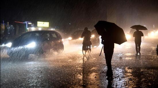 Heavy Overnight Rains Lash Mumbai