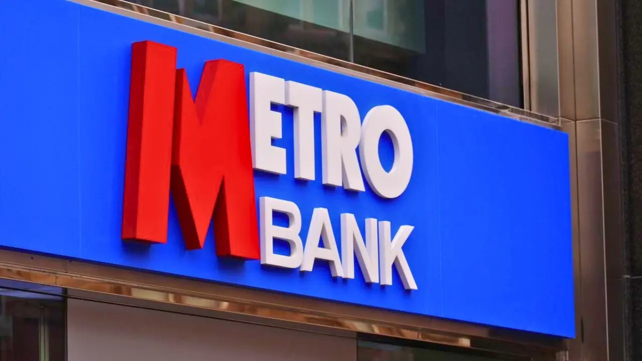 Decoding the Recent Metro Bank Problems: What’s Really Happening?