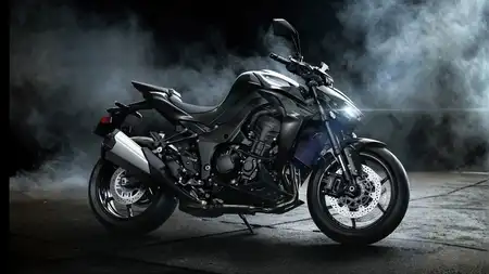 2026 Kawasaki Z1100 Launched in India at ₹12.79 Lakh: Bigger Engine, Modern Tech and the Return of the ‘Big Z’ 2 Upgraded Braking System with Larger Discs